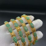 Yalina 4pcs goldplatted bangles