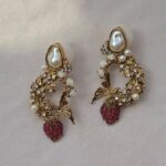 Hareem studs crushy stone