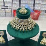 Anaviya kundan traditional set