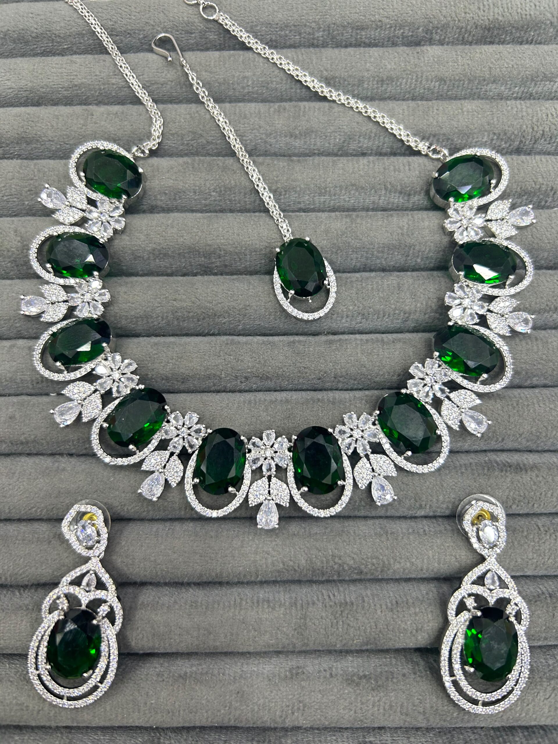 IMG-20260922-WA0076 Ad zircon asya set - Image 1