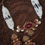 Fabiha set choker