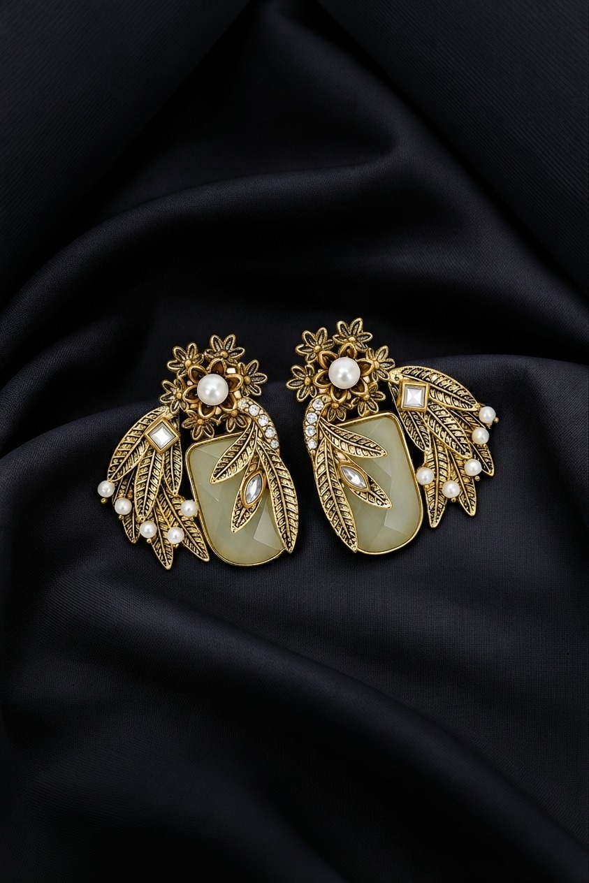 IMG-20260922-WA0528 Adeeba leaf studs - Image 1